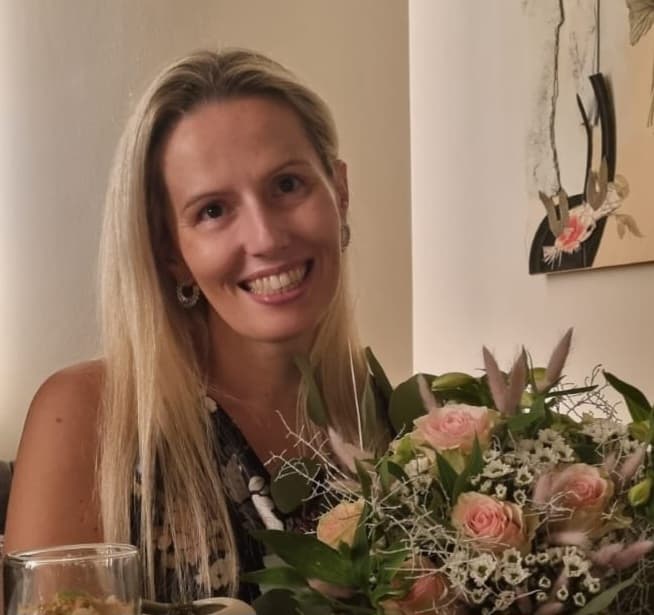 Dra Alexandra Matos Oliveira