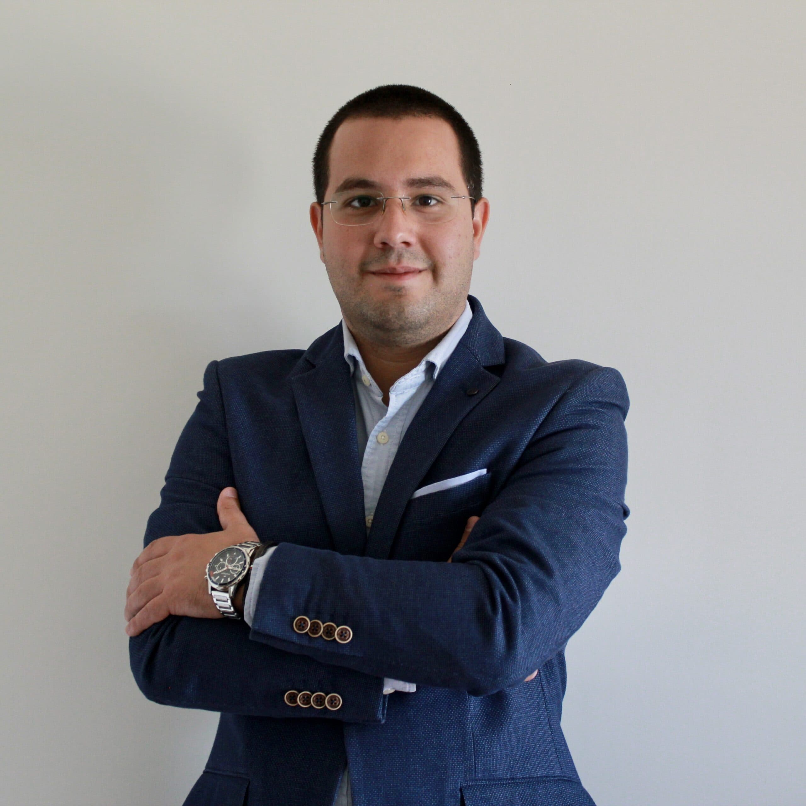 Emílio Neves